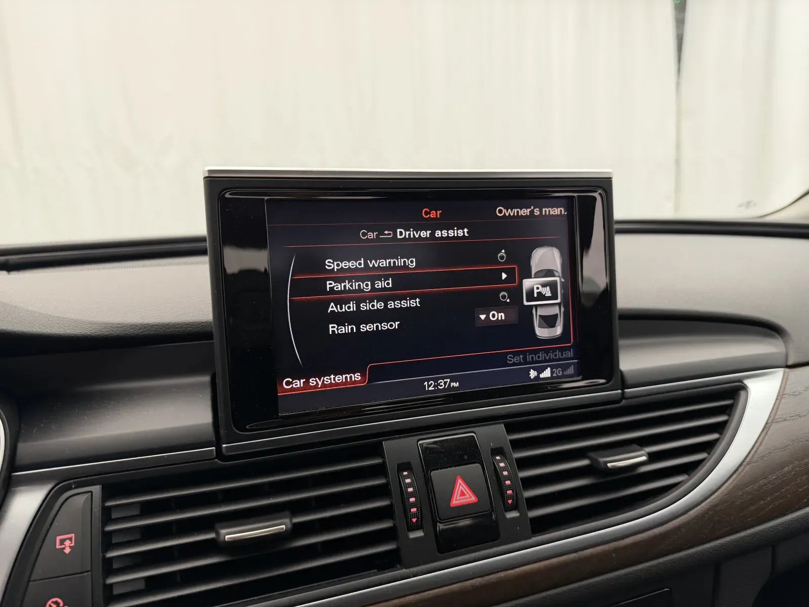 Audi A6 photo 22