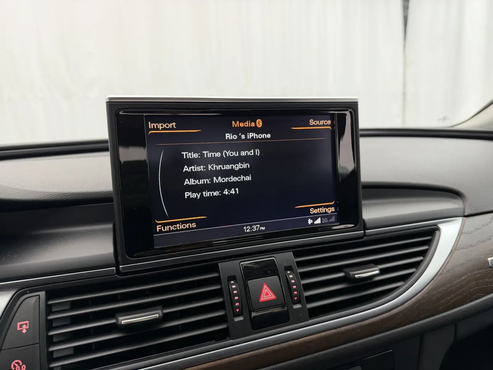 Audi A6 photo 25