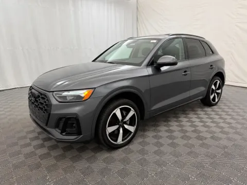 Photos of 2022 Audi Q5 S line Premium Plus for sale in Arlington Heights, IL at Autos of Chicago