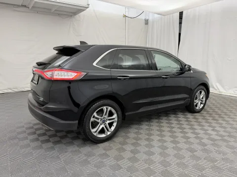 More photos of 2017 Ford Edge Titanium at Autos of Chicago, IL