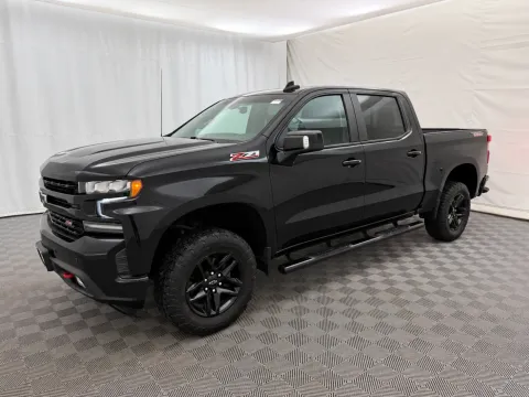 Photos of 2019 Chevrolet Silverado 1500 LT Trail Boss for sale in Arlington Heights, IL at Autos of Chicago