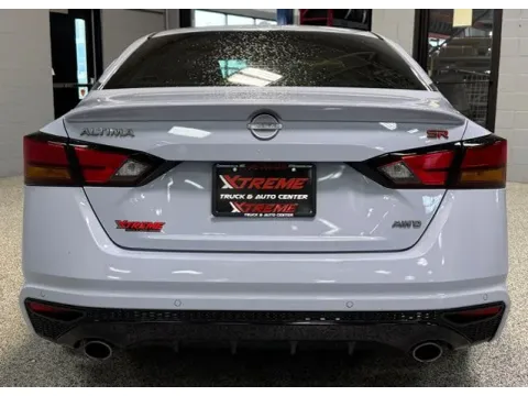More photos of 2023 Nissan Altima 2.5 SR at Xtreme Truck & Auto Center, MI