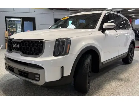 Another view of 2023 Kia Telluride SX-Prestige X-Line for sale in Coopersville, MI at Xtreme Truck & Auto Center
