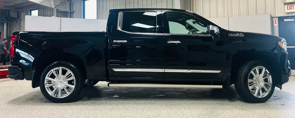2024 Chevrolet Silverado 1500 High Country - Photo 7