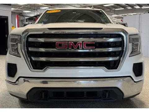 Photos of 2019 GMC Sierra 1500 SLE for sale in Coopersville, MI at Xtreme Truck & Auto Center