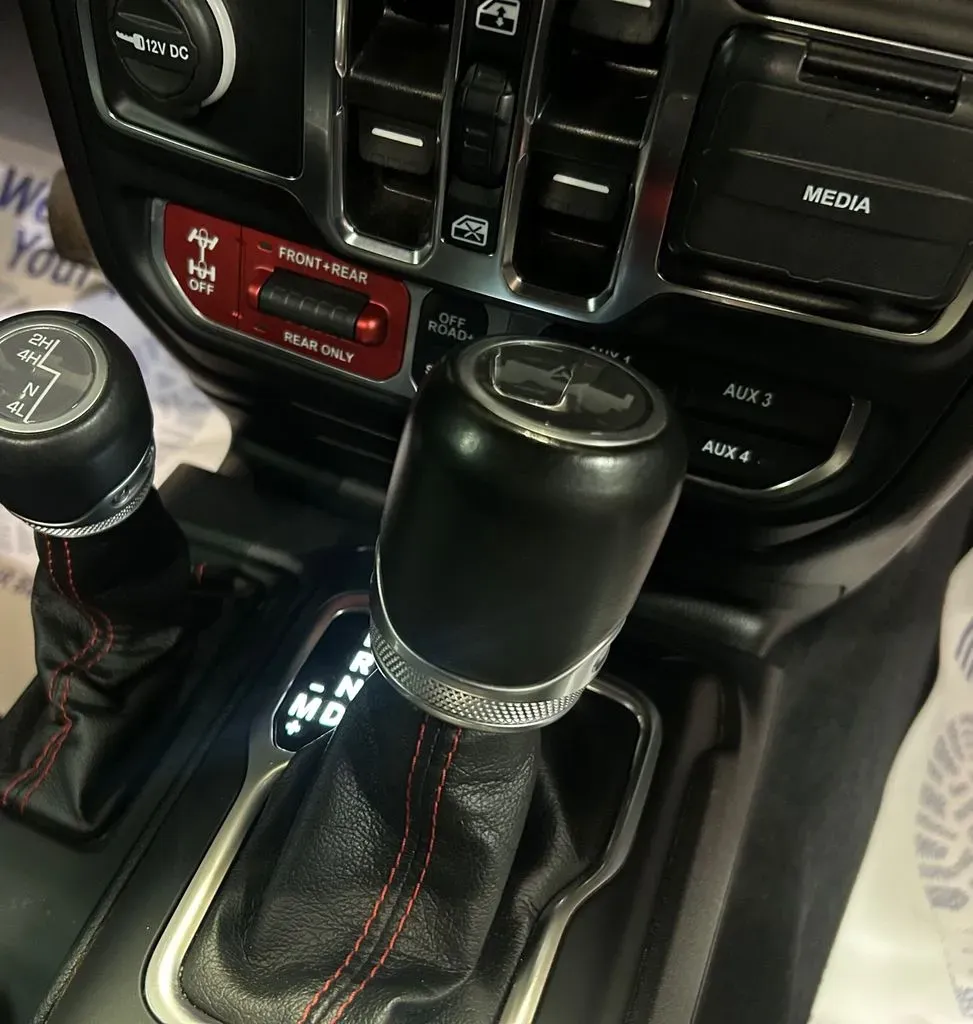 2023 Jeep Wrangler 4-Door Rubicon - Photo 23