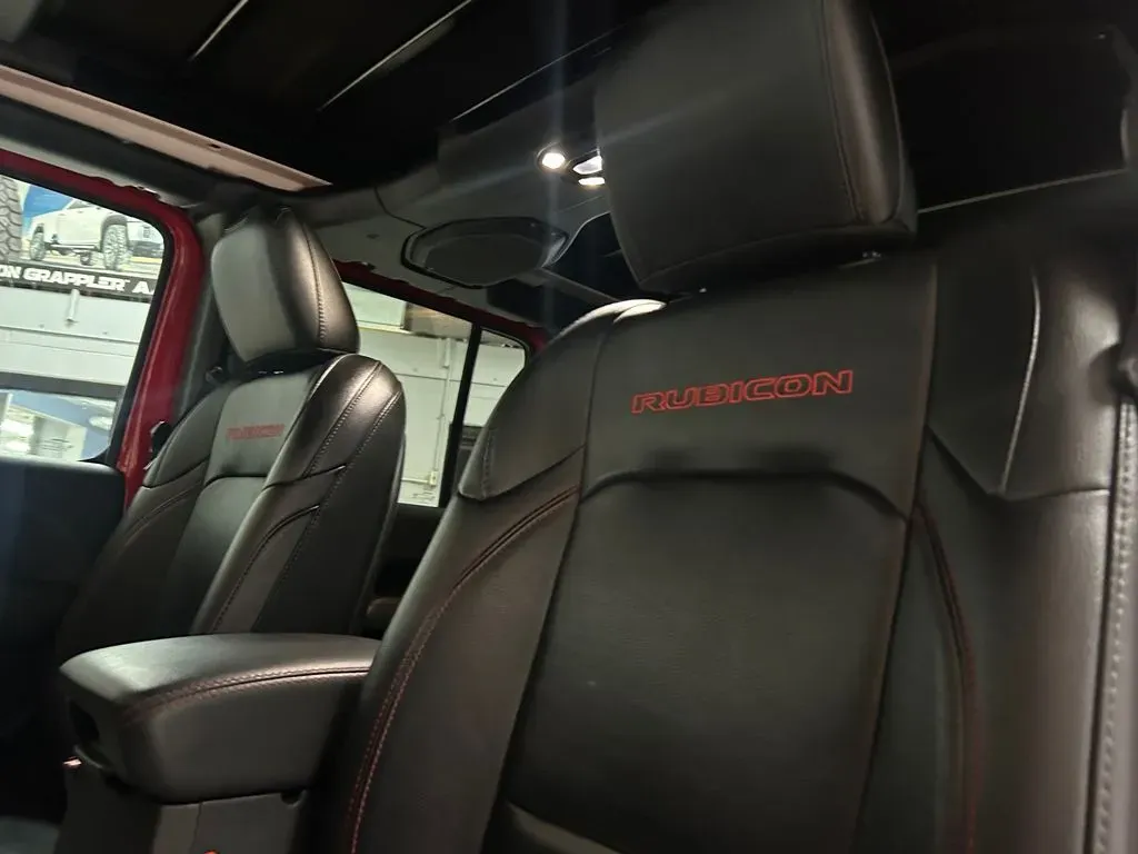 2023 Jeep Wrangler 4-Door Rubicon - Photo 11
