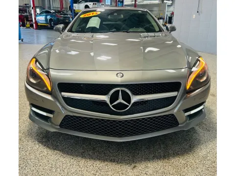 Photos of 2013 Mercedes-Benz SL-Class SL 550 for sale in Coopersville, MI at Xtreme Truck & Auto Center