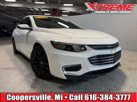 White 2018 Chevrolet Malibu LT for sale in Coopersville, MI