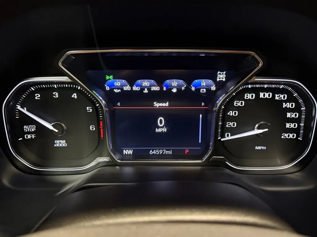 2021 GMC Yukon SLT - Photo 12