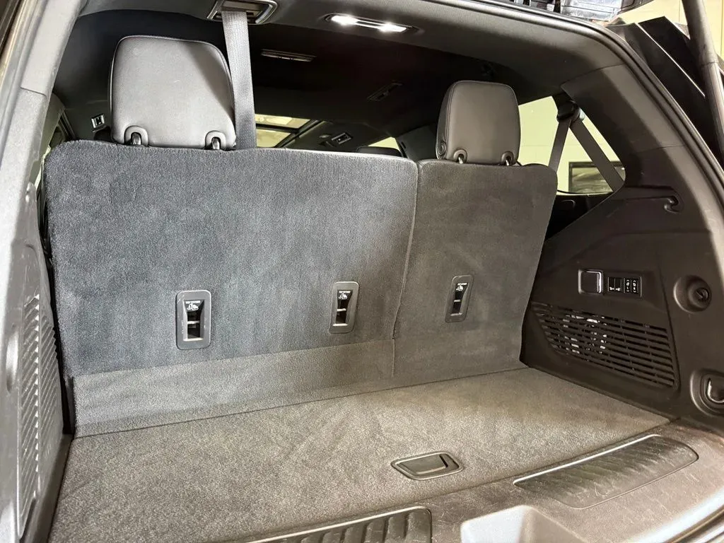 2021 GMC Yukon SLT - Photo 26