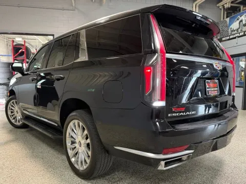 More photos of 2023 Cadillac Escalade Premium Luxury at Xtreme Truck & Auto Center, MI
