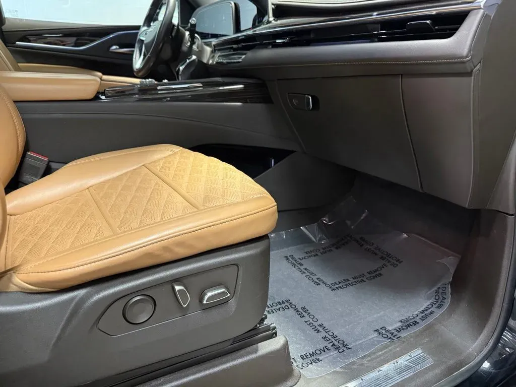 2023 Cadillac Escalade Premium Luxury - Photo 21