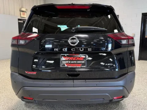 More photos of 2021 Nissan Rogue S at Xtreme Truck & Auto Center, MI