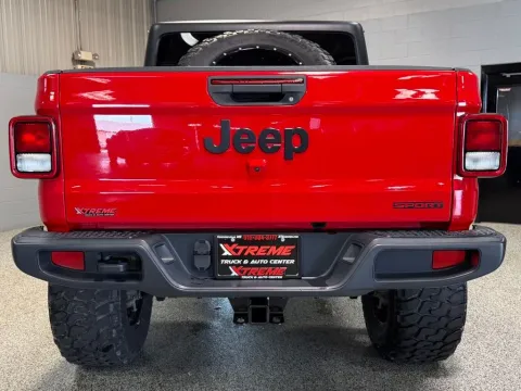 More photos of 2020 Jeep Gladiator Sport at Xtreme Truck & Auto Center, MI