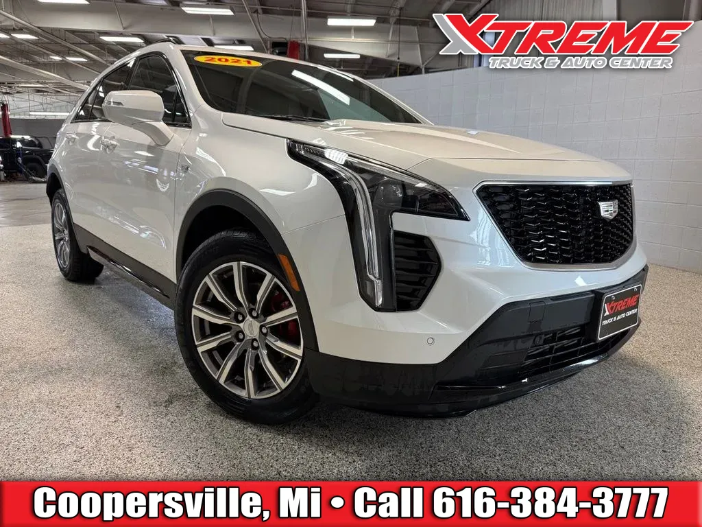 White 2021 Cadillac XT4 Sport for sale in Coopersville, MI