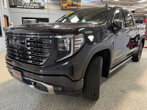 Another view of 2022 GMC Sierra 1500 Denali Ultimate for sale in Coopersville, MI at Xtreme Truck & Auto Center