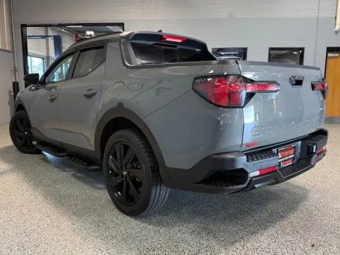 More photos of 2023 Hyundai Santa Cruz Limited at Xtreme Truck & Auto Center, MI
