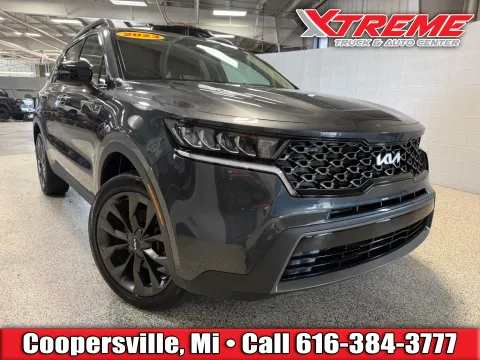 Gray 2023 Kia Sorento LX for sale in Coopersville, MI
