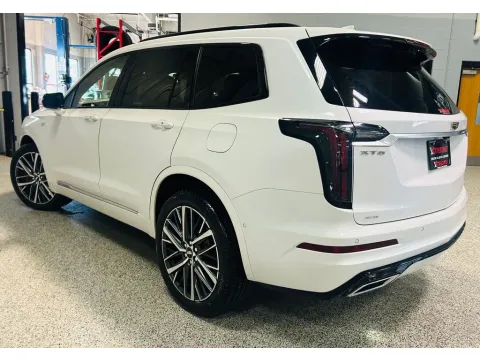 More photos of 2022 Cadillac XT6 Sport at Xtreme Truck & Auto Center, MI