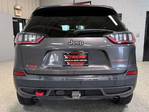 More photos of 2019 Jeep Cherokee Trailhawk at Xtreme Truck & Auto Center, MI