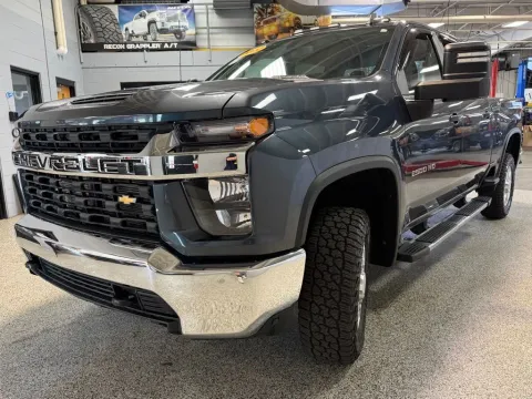 Another view of 2020 Chevrolet Silverado 2500 HD LT for sale in Coopersville, MI at Xtreme Truck & Auto Center
