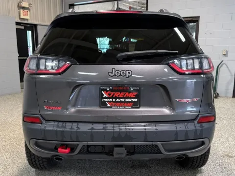 More photos of 2019 Jeep Cherokee Trailhawk at Xtreme Truck & Auto Center, MI