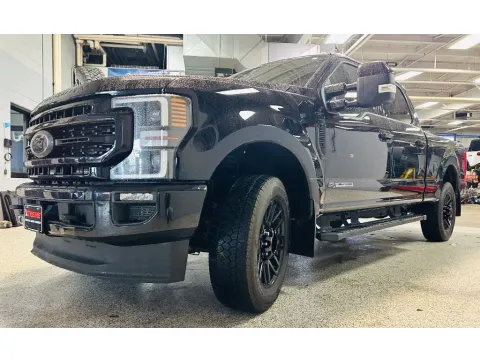 Another view of 2022 Ford F-250SD Lariat for sale in Coopersville, MI at Xtreme Truck & Auto Center