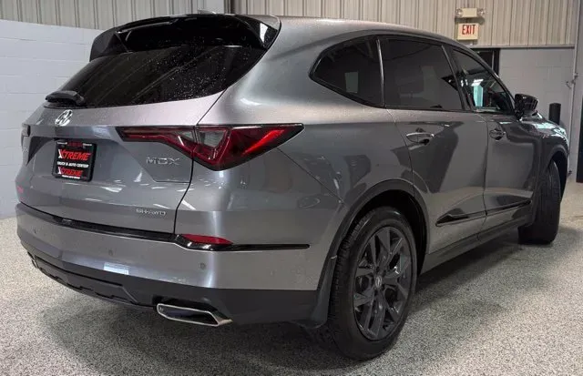 2023 Acura MDX A-Spec Package - Photo 6