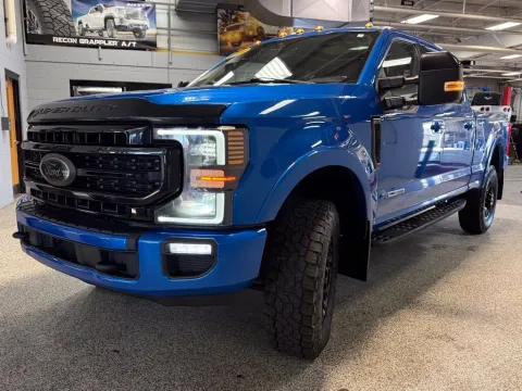 Another view of 2020 Ford F-250SD Lariat for sale in Coopersville, MI at Xtreme Truck & Auto Center