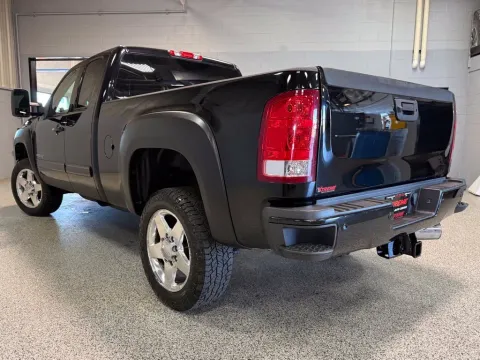 More photos of 2011 GMC Sierra 2500 HD SLT at Xtreme Truck & Auto Center, MI