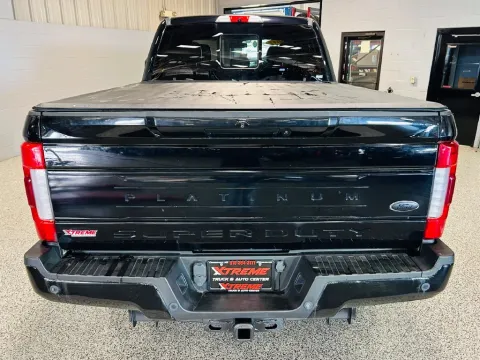 More photos of 2017 Ford F-250SD Platinum at Xtreme Truck & Auto Center, MI