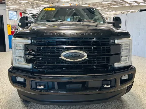 Photos of 2017 Ford F-250SD Platinum for sale in Coopersville, MI at Xtreme Truck & Auto Center