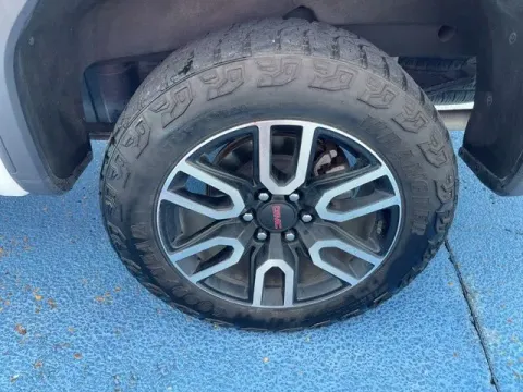 More photos of 2024 GMC Sierra 1500 AT4 at Hixson Autoplex of Alexandria Ford, LA