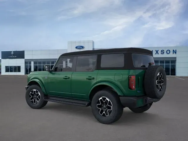2025 Ford Bronco 4-Door Outer Banks - Photo 4