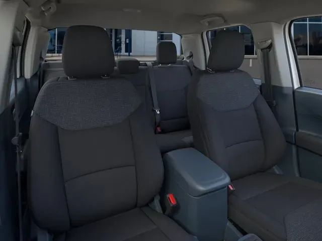 2025 Ford Maverick XL - Photo 10