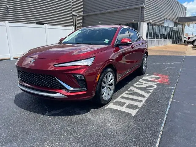Red 2024 Buick Envista Avenir for sale in Alexandria, LA