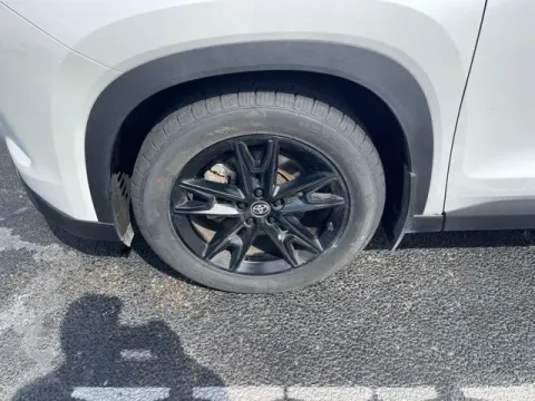 Another view of 2024 Toyota Grand Highlander Limited for sale in Alexandria, LA at Hixson Autoplex of Alexandria Ford