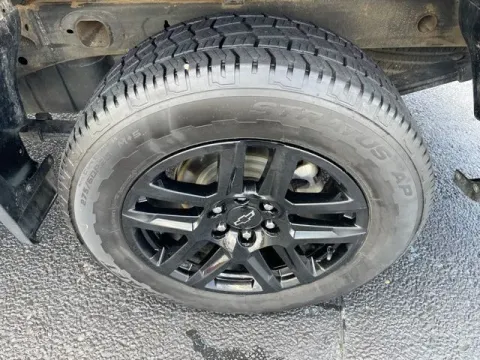 More photos of 2022 Chevrolet Silverado 1500 Custom at Hixson Autoplex of Alexandria Ford, LA