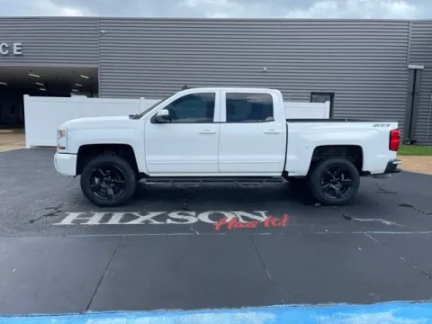 Photos of 2018 Chevrolet Silverado 1500 LT for sale in Alexandria, LA at Hixson Autoplex of Alexandria Ford