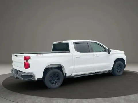 More photos of 2019 Chevrolet Silverado 1500 Crew Cab LT Pickup 4D 5 3/4 ft at DNX Motors Altavista, VA