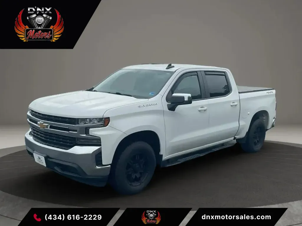 White 2019 Chevrolet Silverado 1500 Crew Cab LT Pickup 4D 5 3/4 ft for sale in Altavista, VA