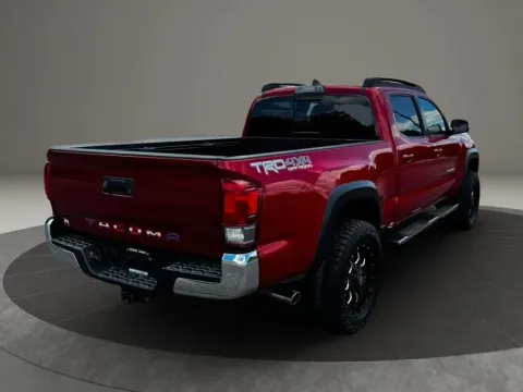 More photos of 2017 Toyota Tacoma Double Cab TRD Off-Road Pickup 4D 6 ft at DNX Motors Altavista, VA