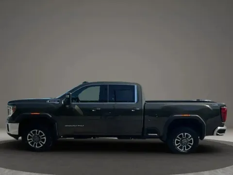 Photos of 2022 GMC Sierra 3500 HD Crew Cab SLE Pickup 4D 6 1/2 ft for sale in Altavista, VA at DNX Motors Altavista
