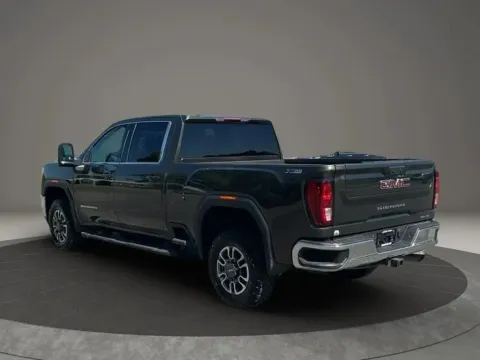Another view of 2022 GMC Sierra 3500 HD Crew Cab SLE Pickup 4D 6 1/2 ft for sale in Altavista, VA at DNX Motors Altavista