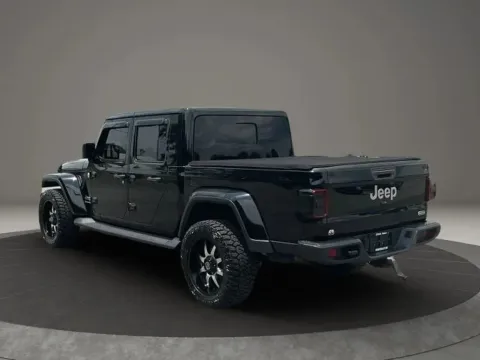 Another view of 2020 Jeep Gladiator Overland Pickup 4D 5 ft for sale in Altavista, VA at DNX Motors Altavista