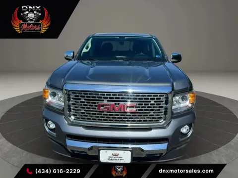 Gray 2019 GMC Canyon Crew Cab Denali Pickup 4D 5 ft for sale in Altavista, VA