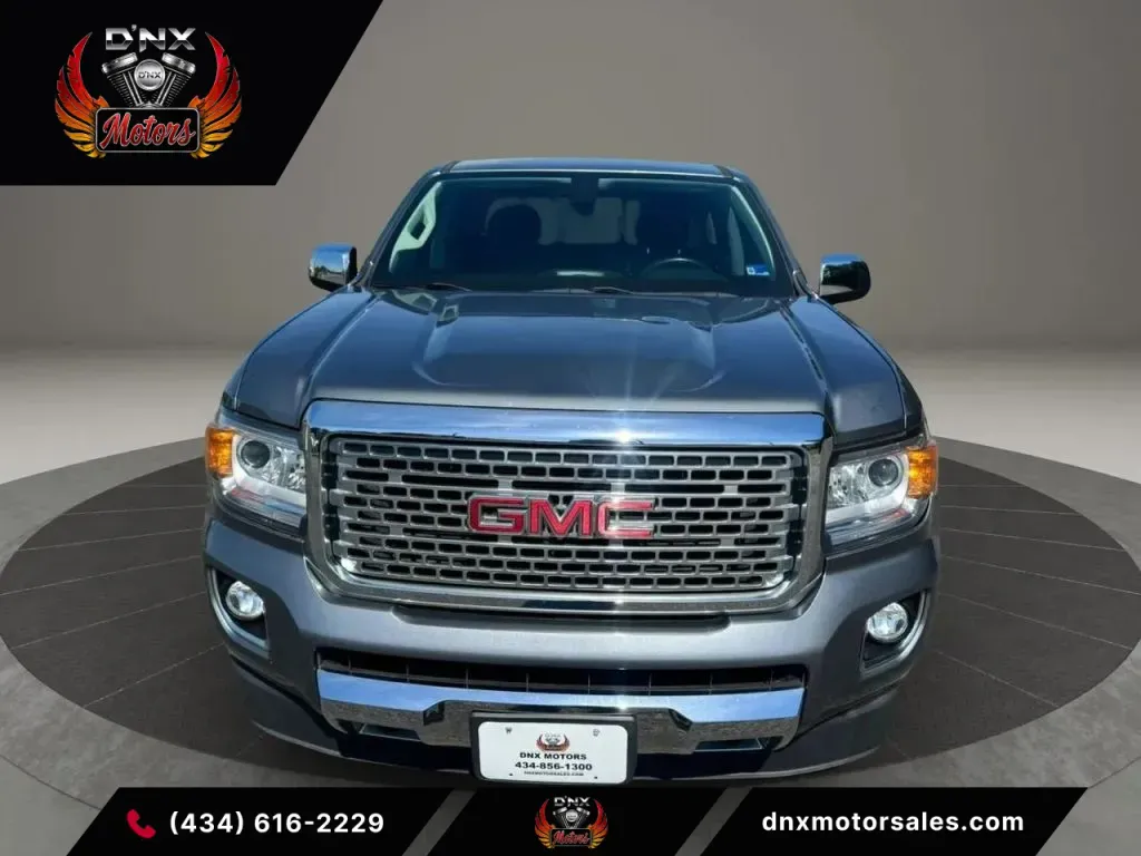 Gray 2019 GMC Canyon Crew Cab Denali Pickup 4D 5 ft for sale in Altavista, VA