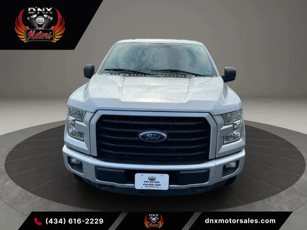 Silver 2015 Ford F-150 SuperCrew Cab XLT Pickup 4D 6 1/2 ft for sale in Altavista, VA