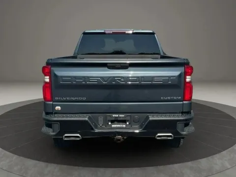 More photos of 2020 Chevrolet Silverado 1500 Double Cab Custom Trail Boss Pickup 4D 6 1/2 ft at DNX Motors Altavista, VA